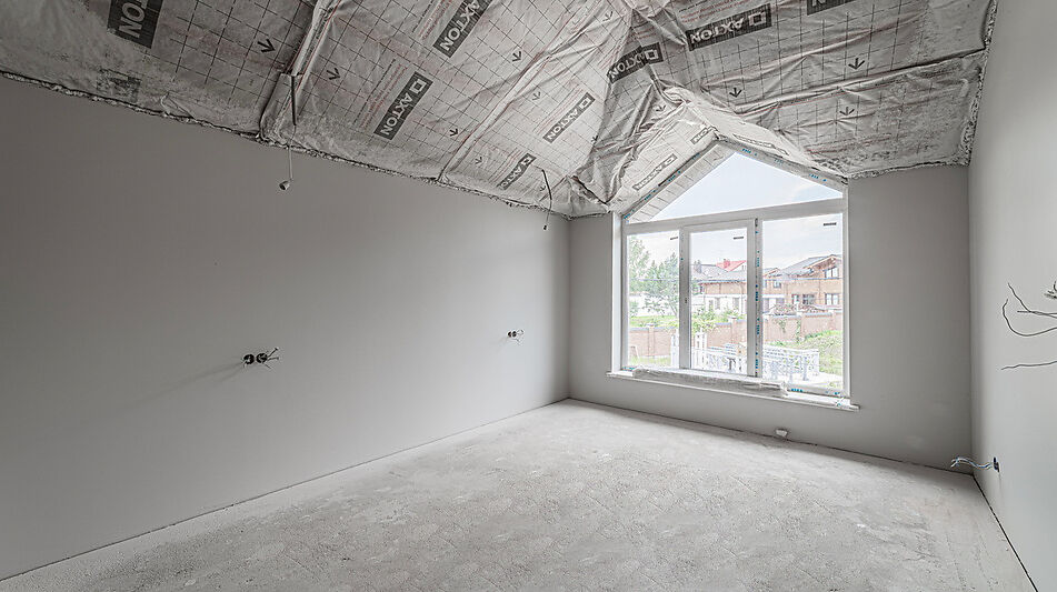 Дом на берегу в п. Вешки