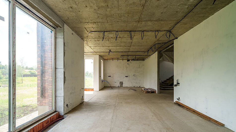 Дом на берегу в п. Вешки