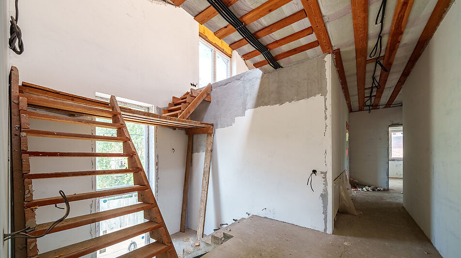 Дом на берегу в п. Вешки