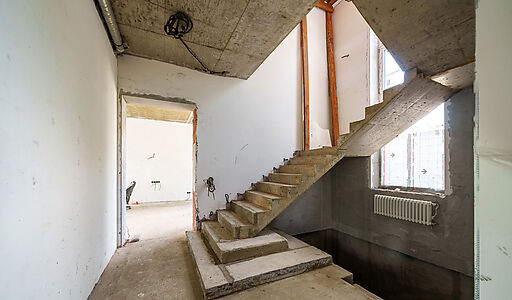 Дом на берегу в п. Вешки