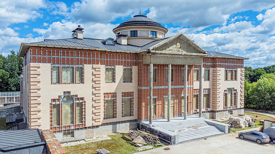 Дом у воды КП Лазурный берег