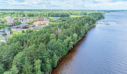 Дом у воды КП Лазурный берег