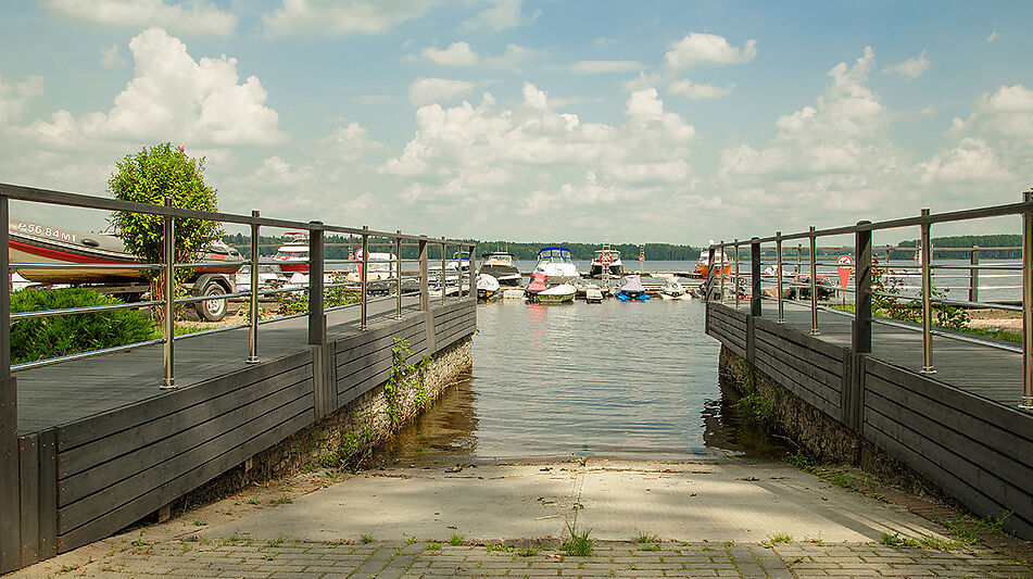 Дом у воды КП Лазурный берег