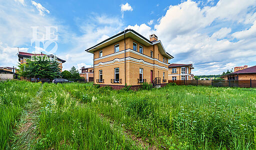 Дом в поселке Вита Верде