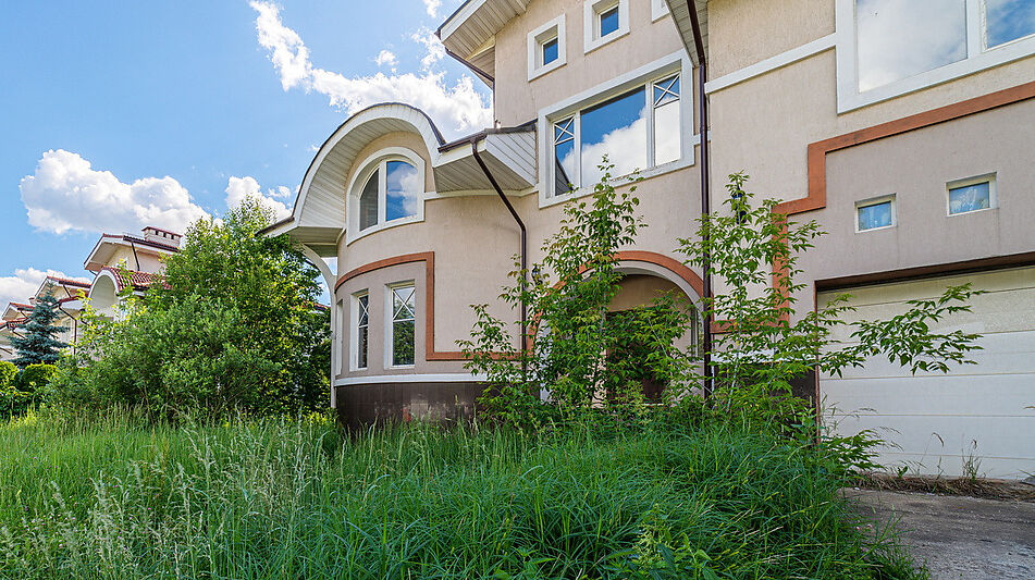 Торцевой таунхаус в КП Старвиль