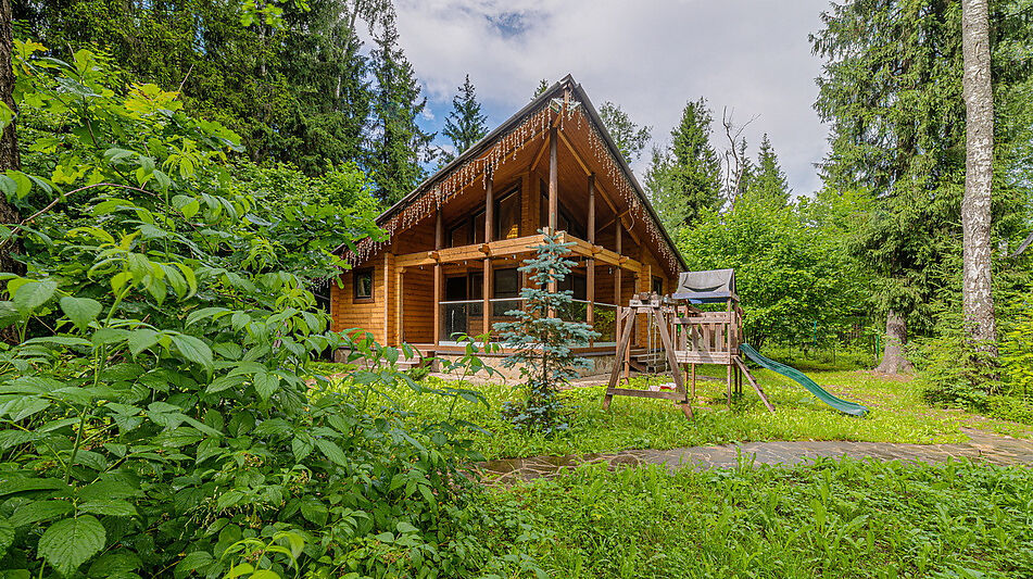 Дом в лесу КП Экран