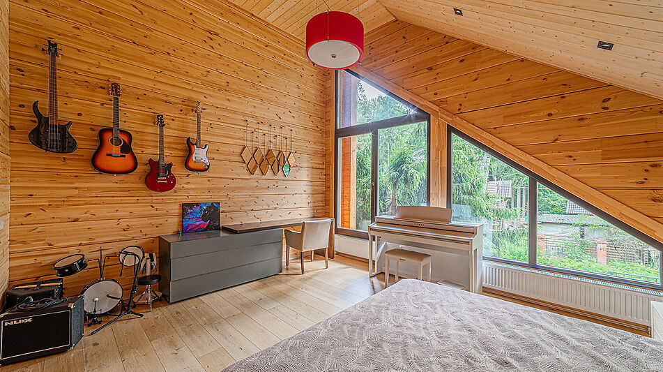 Дом в лесу КП Экран