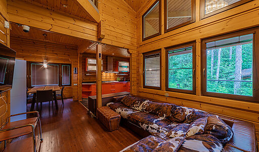 Дом в лесу КП Экран