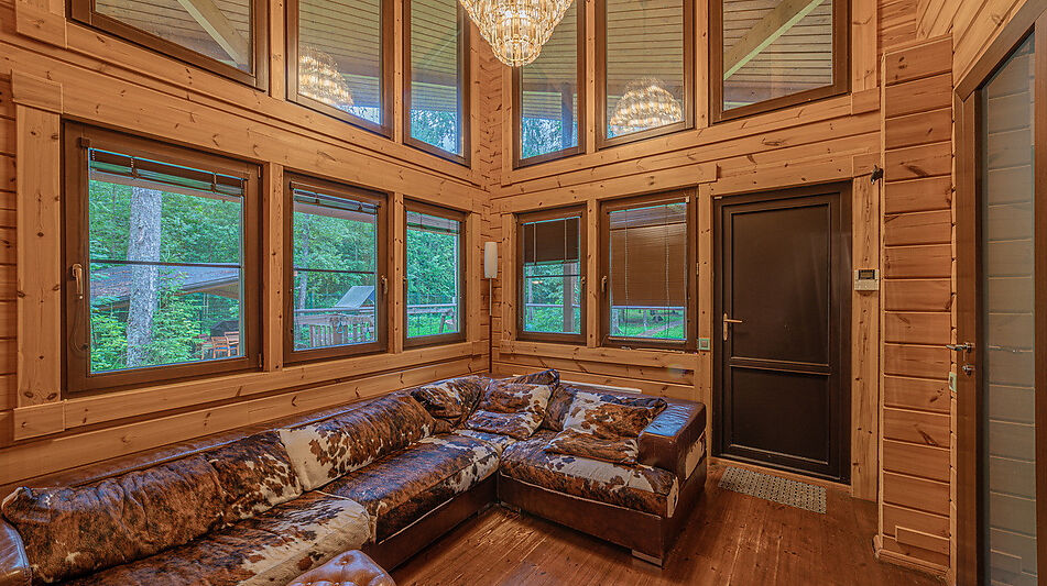 Дом в лесу КП Экран