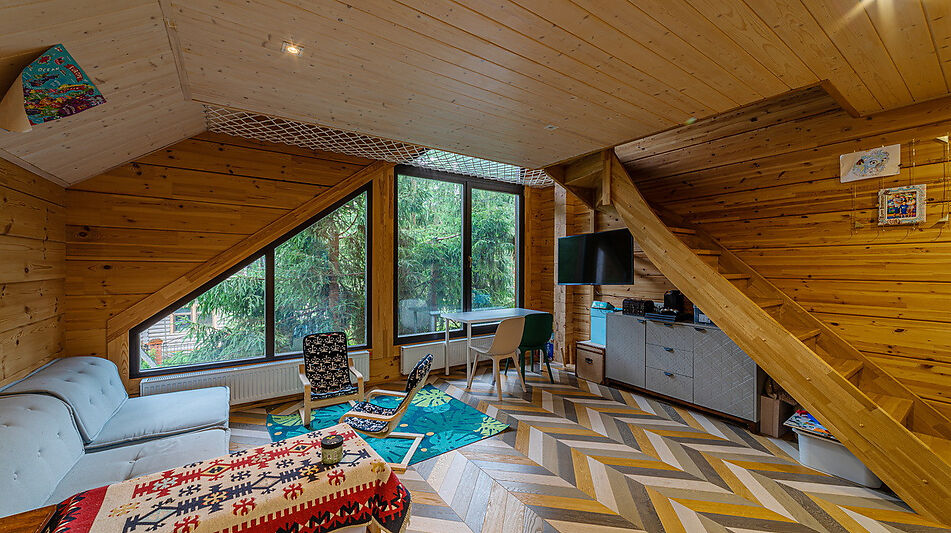 Дом в лесу КП Экран