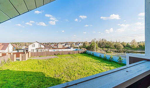 Дом с отделкой в Некрасовском