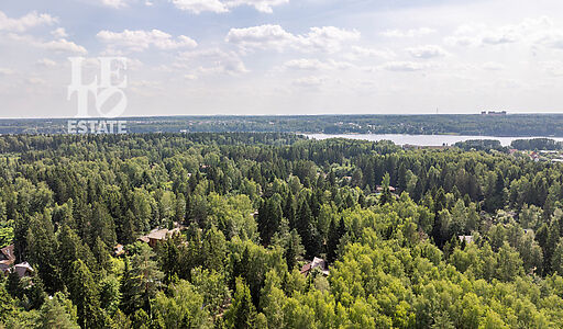 Участок с домом Летчик-Испытатель