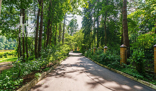 Участок с домом Летчик-Испытатель