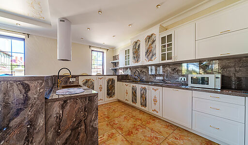 Уютный дом в поселке Вешки Сити