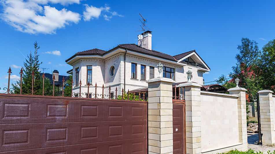 Уютный дом в поселке Вешки Сити