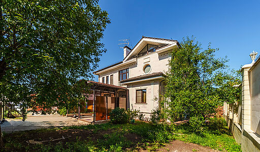 Уютный дом в поселке Вешки Сити