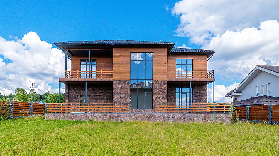 Дом со вторым светом в КП Аврора