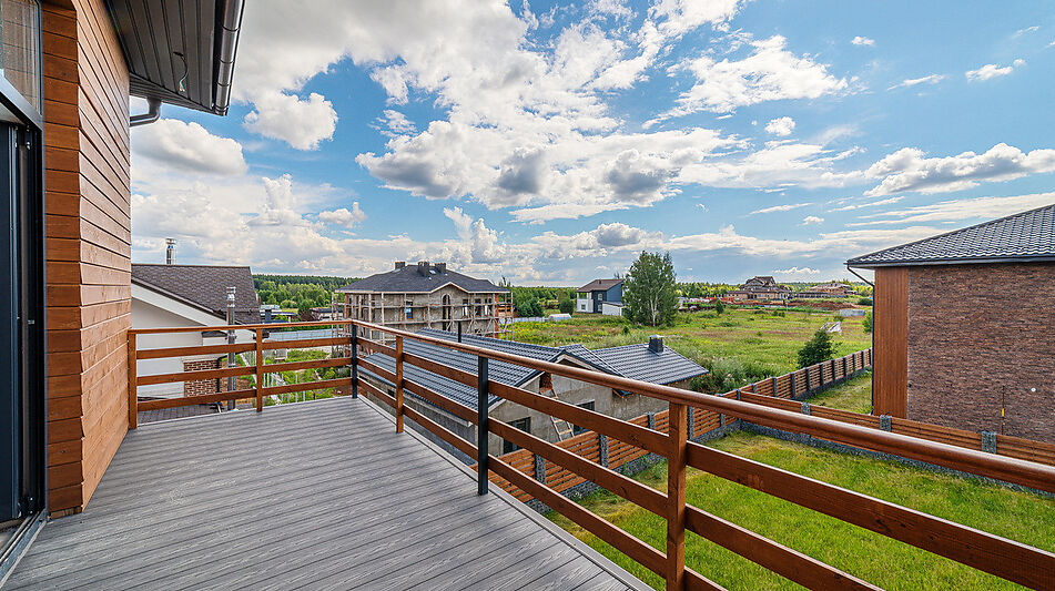 Дом со вторым светом в КП Аврора