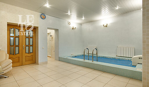 Дом с выходом к воде в Сорокино