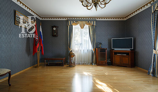 Дом с выходом к воде в Сорокино