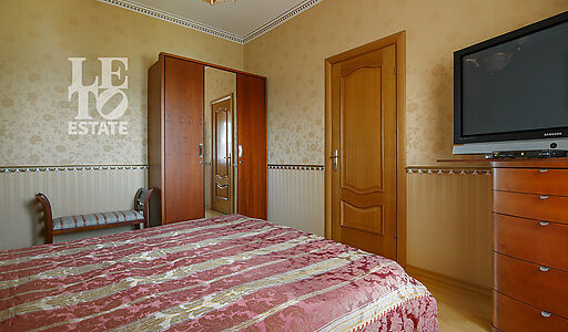 Дом с выходом к воде в Сорокино