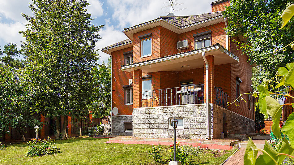 Дом с выходом к воде в Сорокино