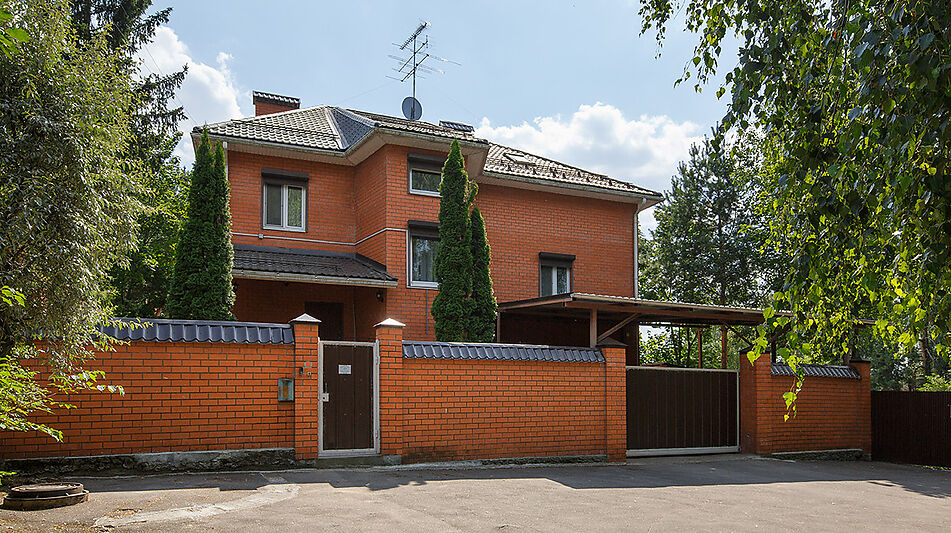 Дом с выходом к воде в Сорокино