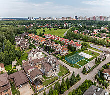 Дом с бассейном в КП Старвиль