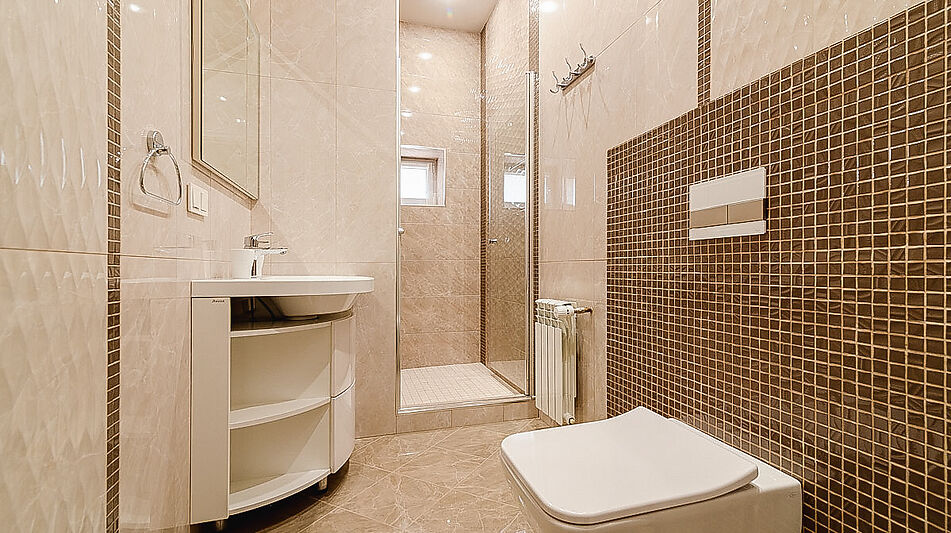 Дом с бассейном в КП Старвиль