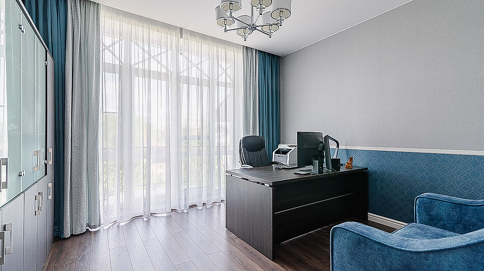 Дом с бассейном в КП Старвиль