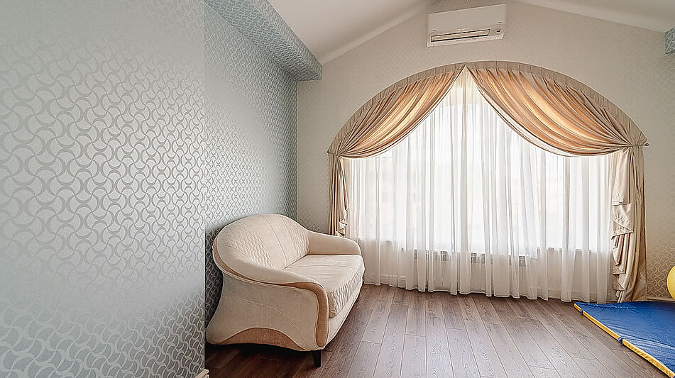 Дом с бассейном в КП Старвиль