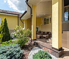 Дом с бассейном в КП Старвиль