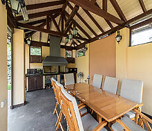 Дом с бассейном в КП Старвиль