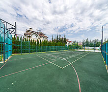 Дом с бассейном в КП Старвиль