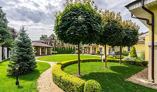 Дом с бассейном в КП Старвиль