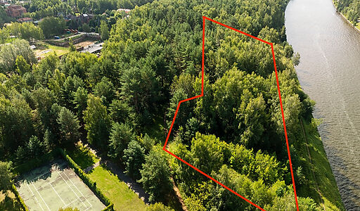 Участок у воды Витенево