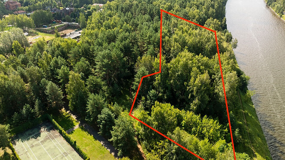 Участок у воды Витенево