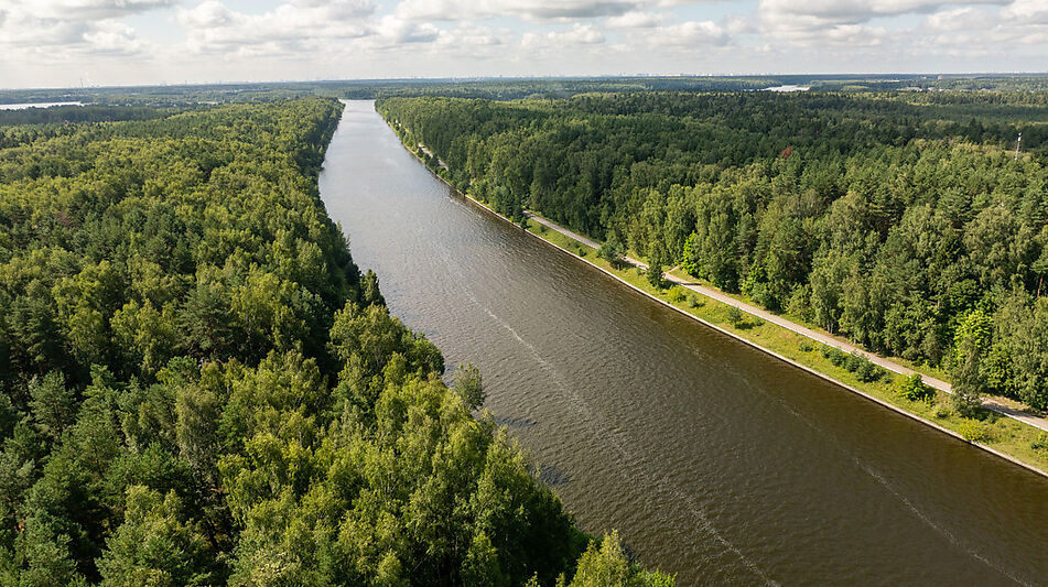 Участок у воды Витенево