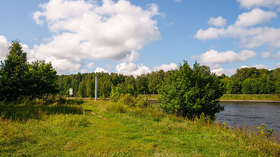 Участок у воды Витенево