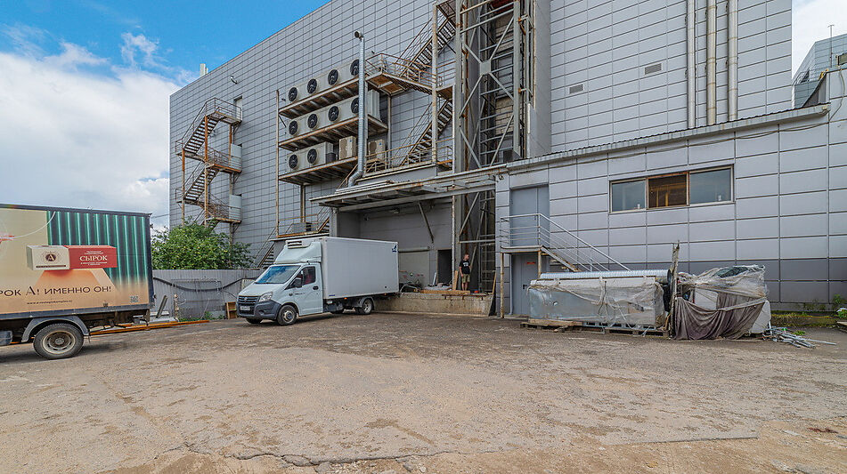 Торговый центр на Можайском шоссе