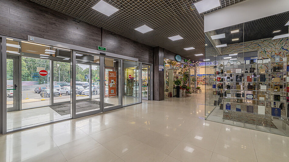 Торговый центр на Можайском шоссе