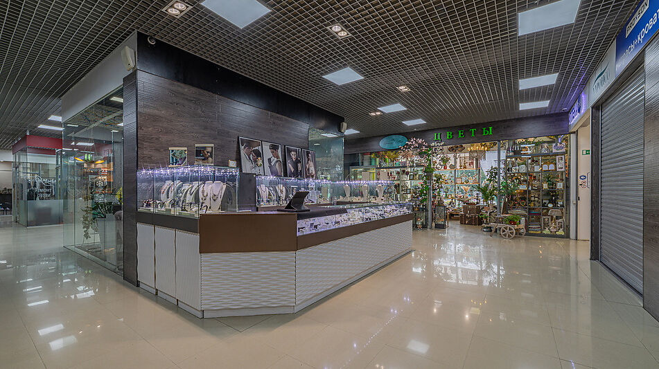 Торговый центр на Можайском шоссе