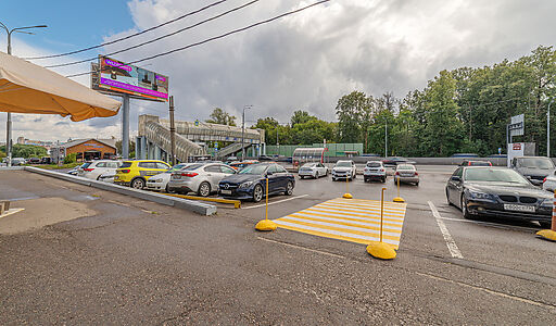 Торговый центр на Можайском шоссе