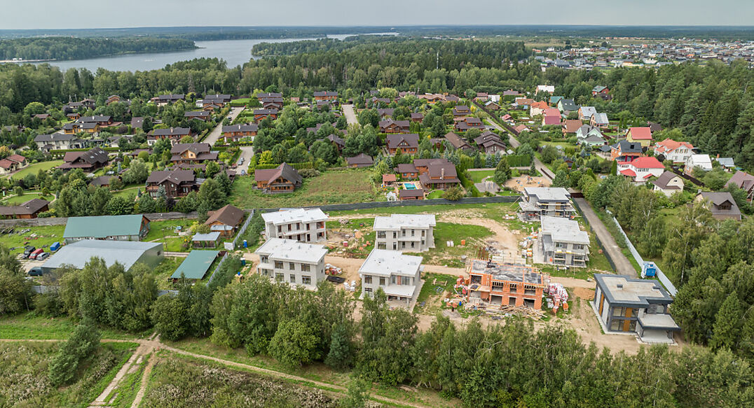 Истра Лэнд 2