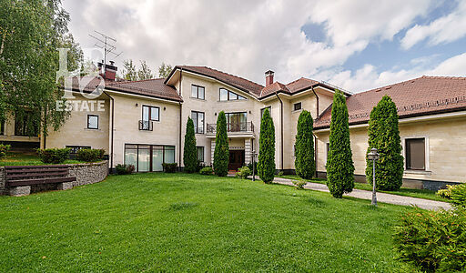 Изысканный дом в п. Овсянниково