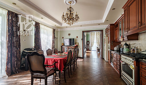 Изысканный дом в п. Овсянниково