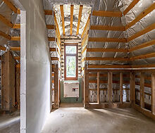 Дом у озера и парка в КП Довиль