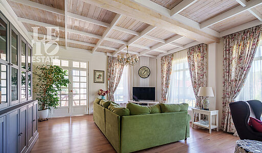 Стильное шале в село Ильинское