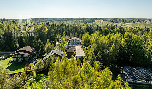 Дом у озера в КП Живописный