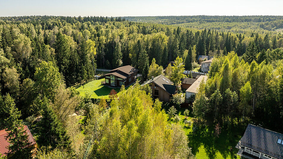 Дом у озера в КП Живописный